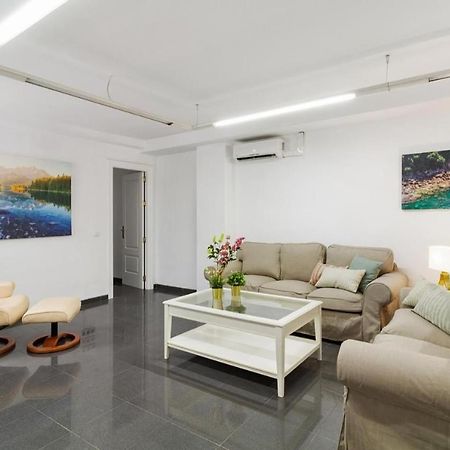 Amplio Piso En Atarazanas Apartment Малага Екстериор снимка