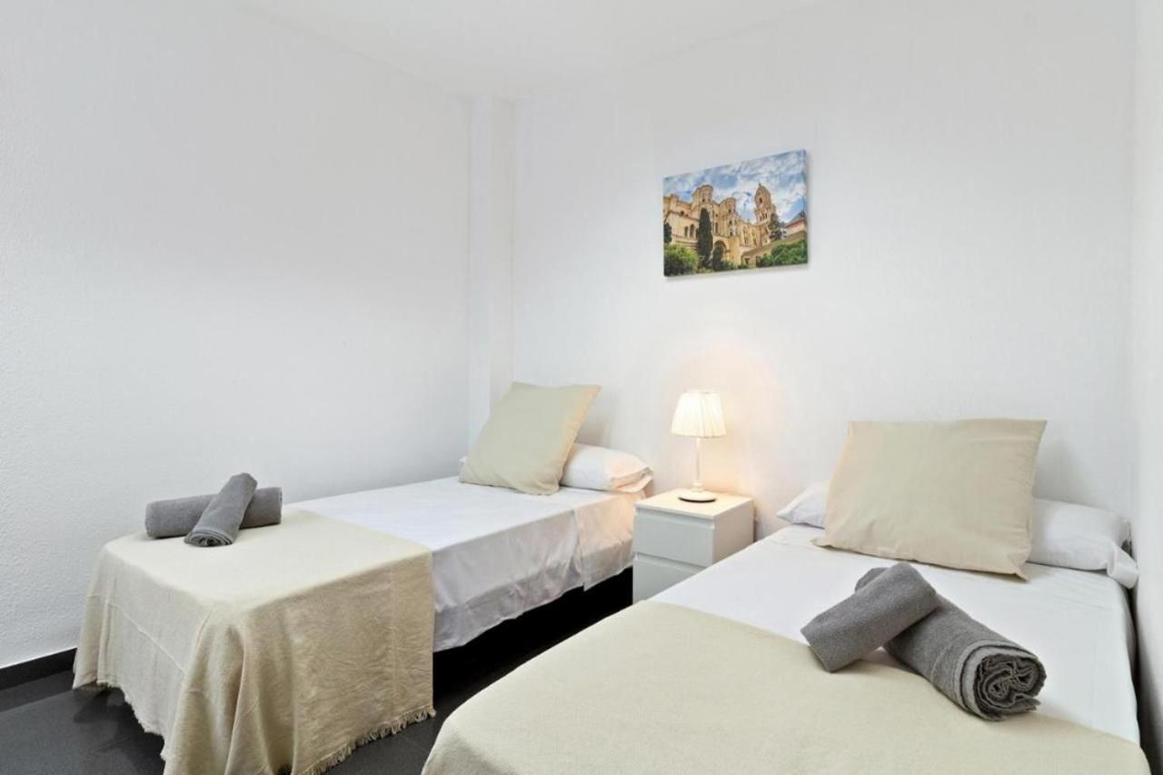 Amplio Piso En Atarazanas Apartment Малага Екстериор снимка